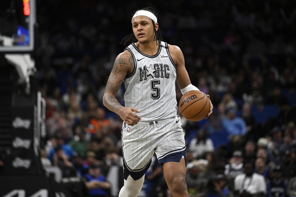 而女子五人 而女子五人