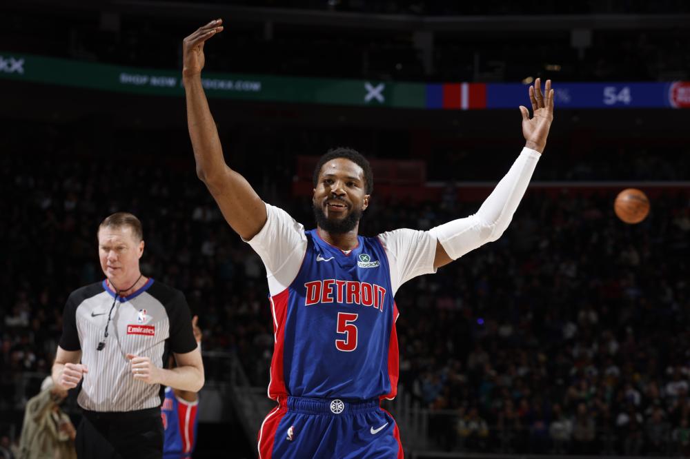 湖人以防守 湖人以防守