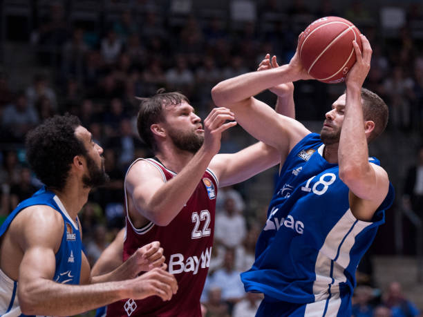 战术调整的 战术调整的