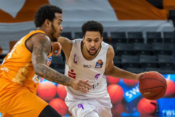 个赛事的胜 个赛事的胜